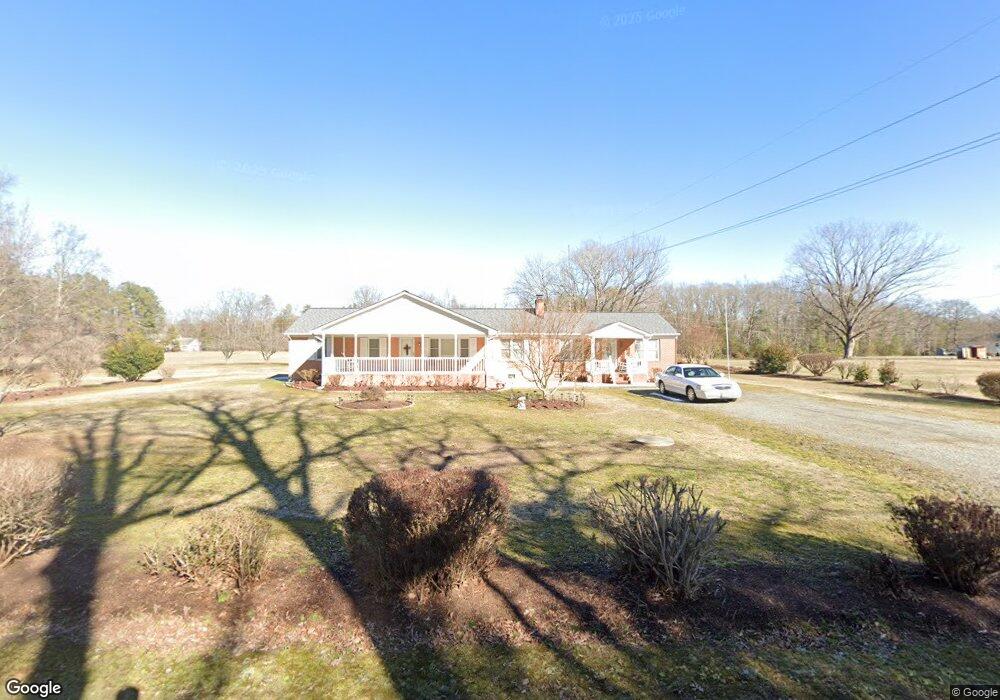 18125 Bull Church Rd, Ruther Glen, VA 22546 - photo 1