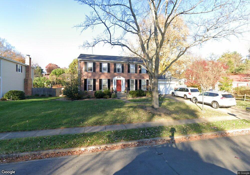 2506 Appian Ct, Alexandria, VA 22306 - photo 1