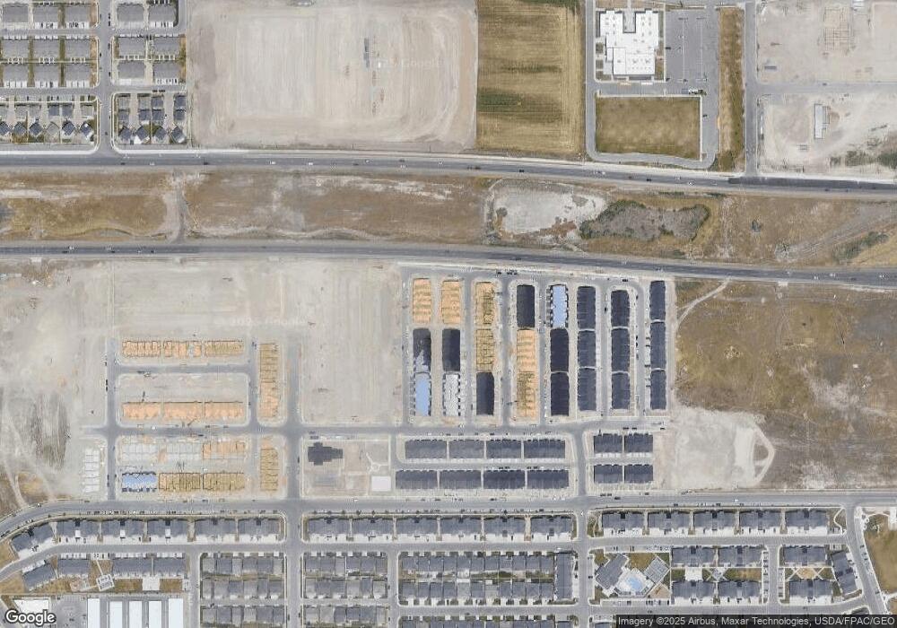 2063 N 3960 W unit 270, Lehi, UT 84043 - photo 1