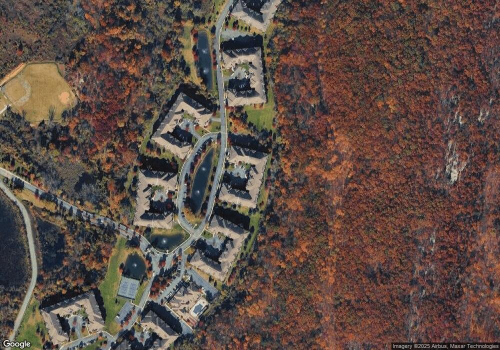 5205 Warrens Way unit 205, Wanaque, NJ 07465 - photo 1