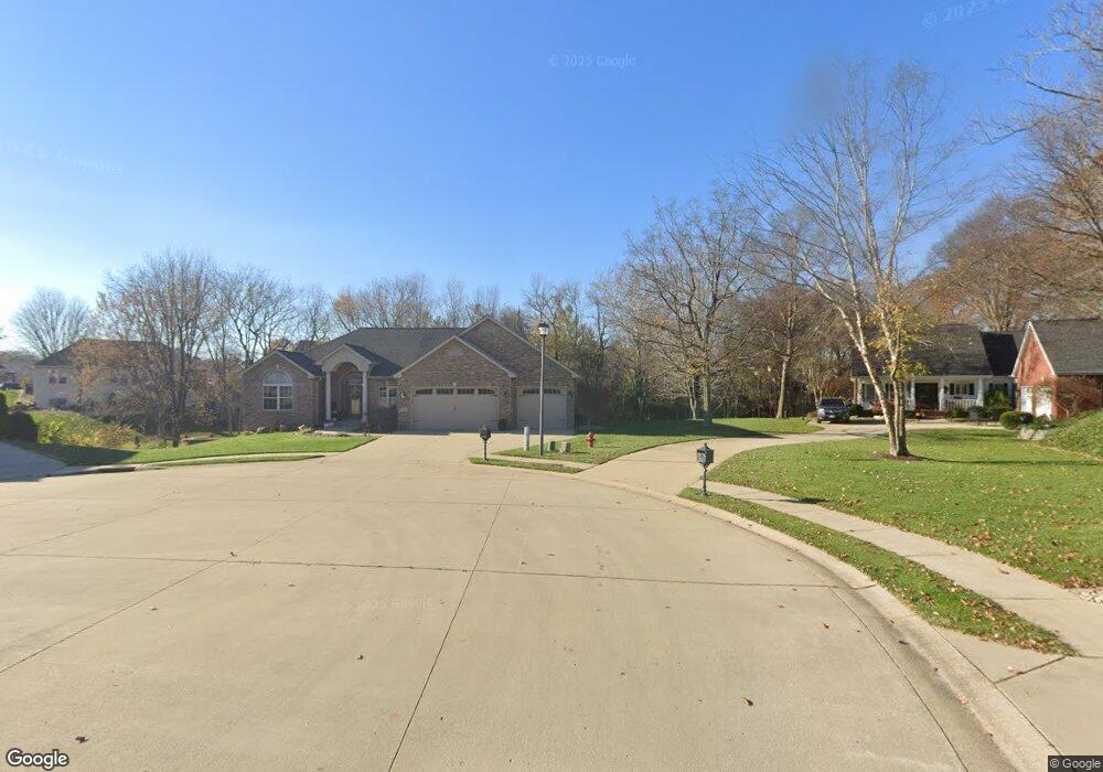 2 Wedgewood Dr, Maryville, IL 62062 - photo 1