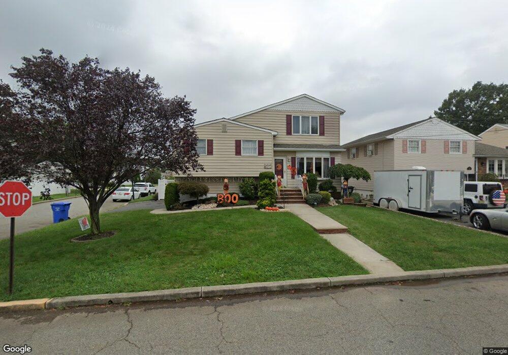 47 3rd Ave, Port Reading, NJ 07064 - photo 1
