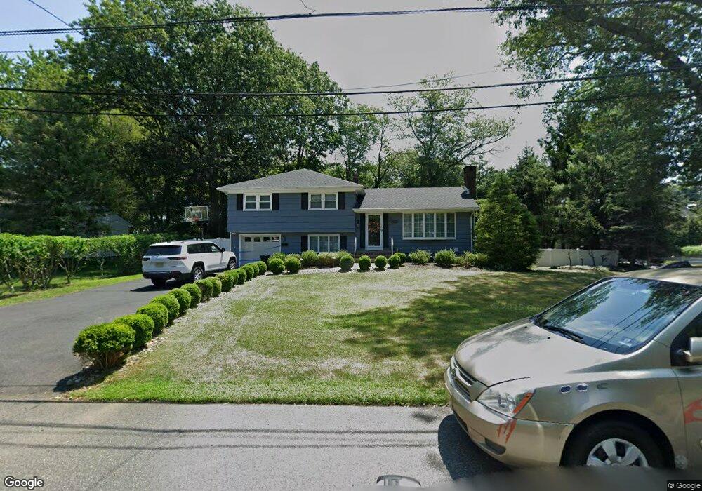 152 Ridge Rd, Wyckoff, NJ 07481 - photo 1