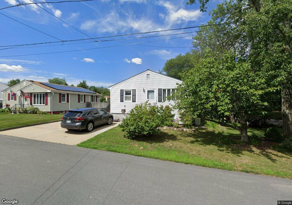 52 Fairfield Ave, Riverside, RI 02915 - photo 1