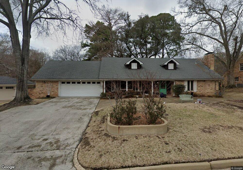 411 Beechwood Dr, Tyler, TX 75701 - photo 1