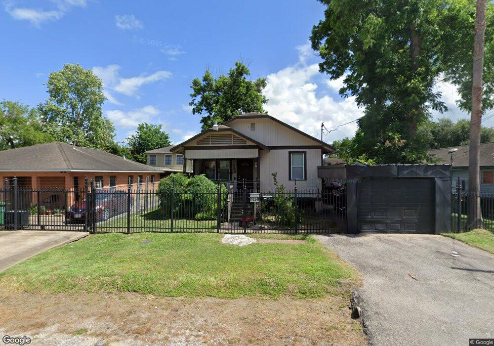 1024 Jerome St, Houston, TX 77009 - photo 1
