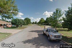 707 N Marion St, Hinton, OK 73047