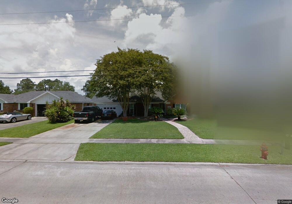 2437 14th St, Lake Charles, LA 70601 - photo 1