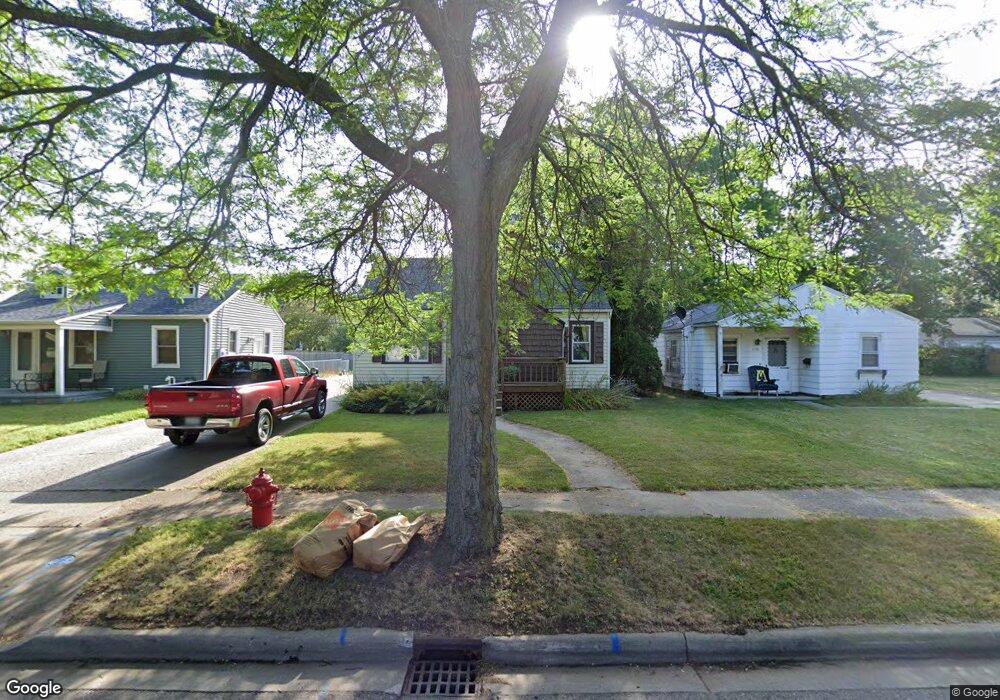 1132 Cleo St, Lansing, MI 48915 - photo 1