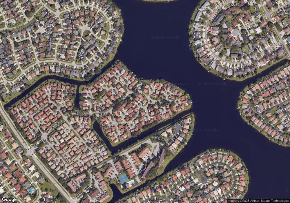 1715 Shoreside Cir unit 42B, Wellington, FL 33414 - photo 1