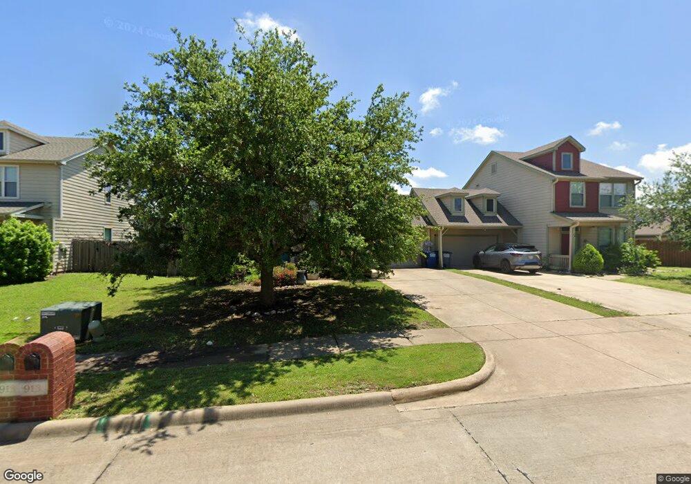 913 Carlton Rd, Wylie, TX 75098 - photo 1