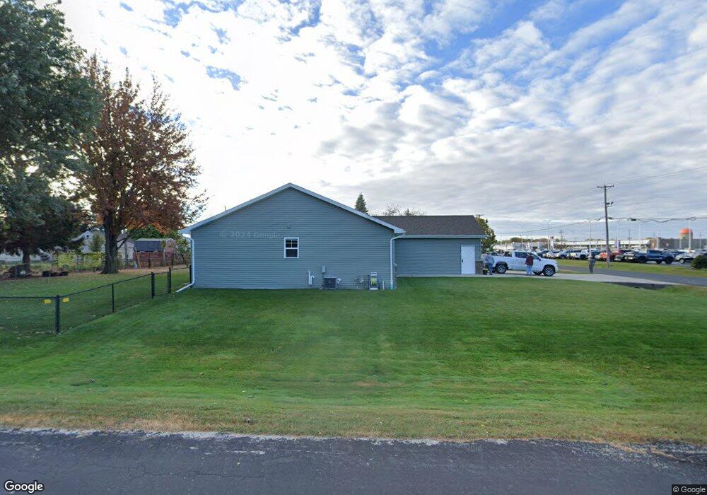 2725 W Brewster St, Appleton, WI 54914 - photo 1