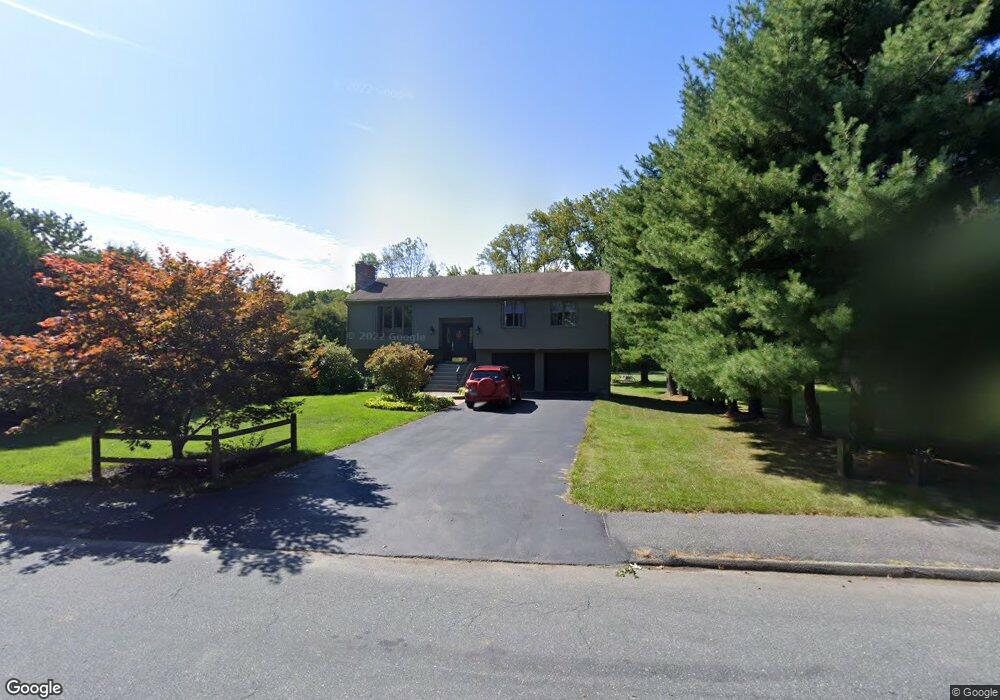 57 Sandra Dr, Worcester, MA 01604 - photo 1