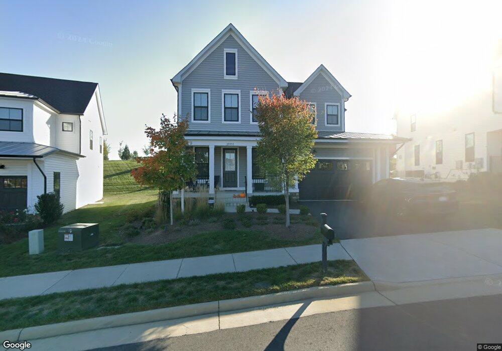 25555 Woodbine Farm Dr, Chantilly, VA 20152 - photo 1