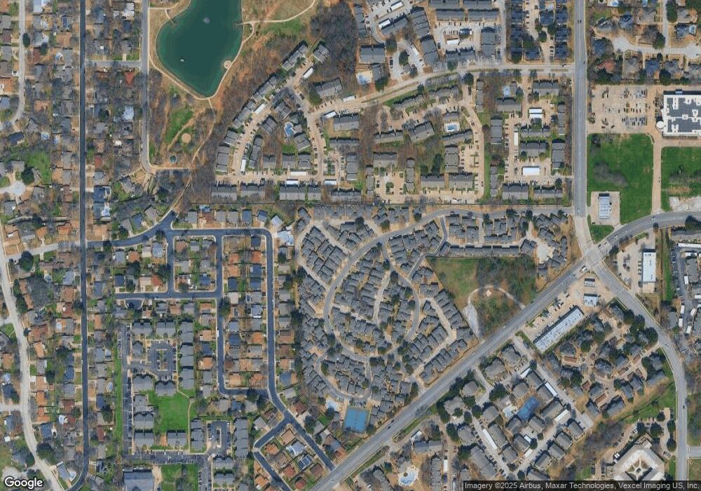 2 Oak Ln, Bedford, TX 76021 - photo 1