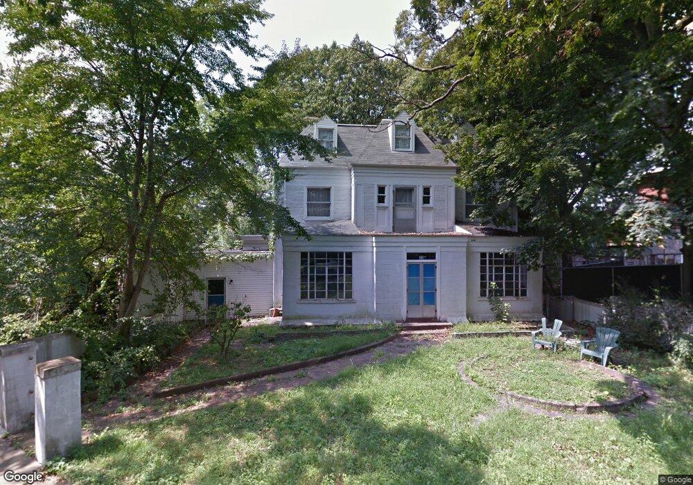 33 Lattin Dr, Yonkers, NY 10705 - photo 1