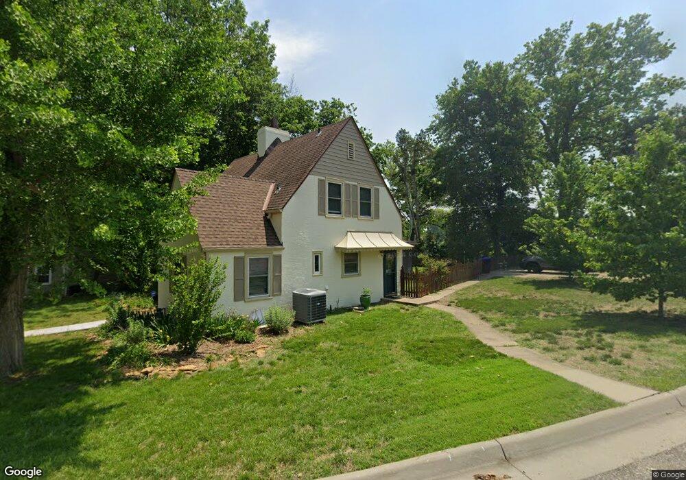717 SW Merriam Ct, Topeka, KS 66611 - photo 1