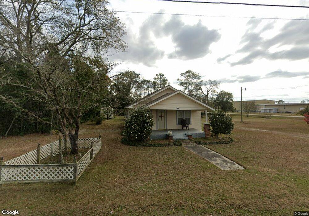 907 E Martin Luther King jr Dr, Donalsonville, GA 39845 - photo 1