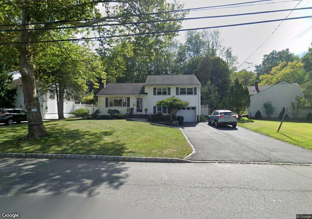 11 Bryant Dr, Livingston, NJ 07039 - photo 1