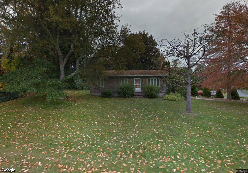 89 Hemlock Dr, Swansea, MA 02777 - photo 1