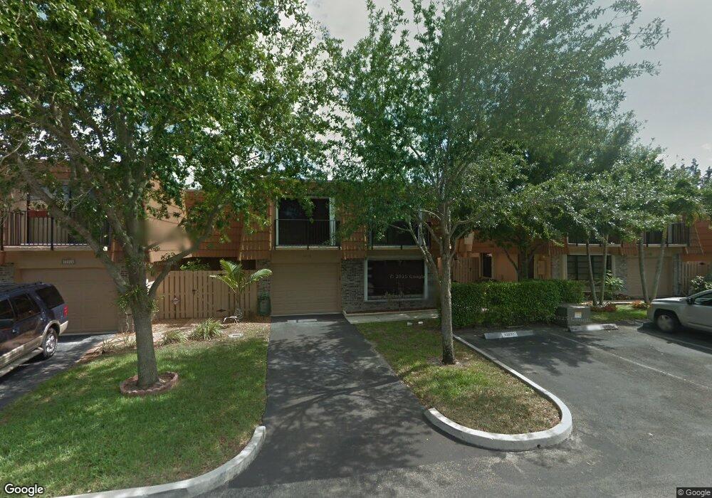 11116 N Harmony Lake Cir, Davie, FL 33324 - photo 1