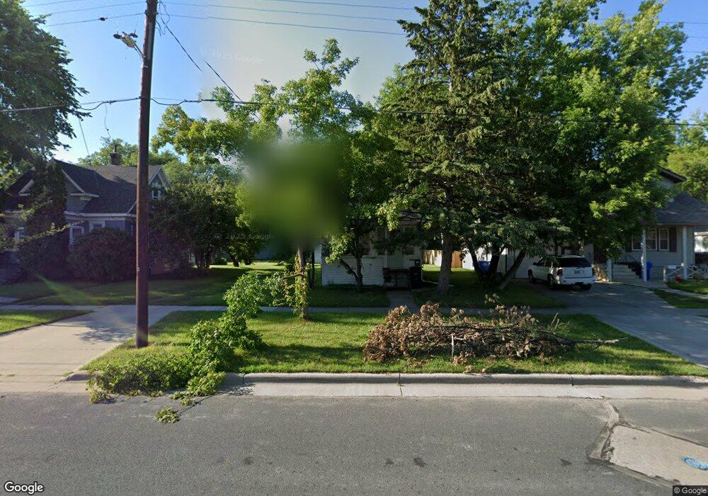 1337 8th Ave S, Fargo, ND 58103 - photo 1