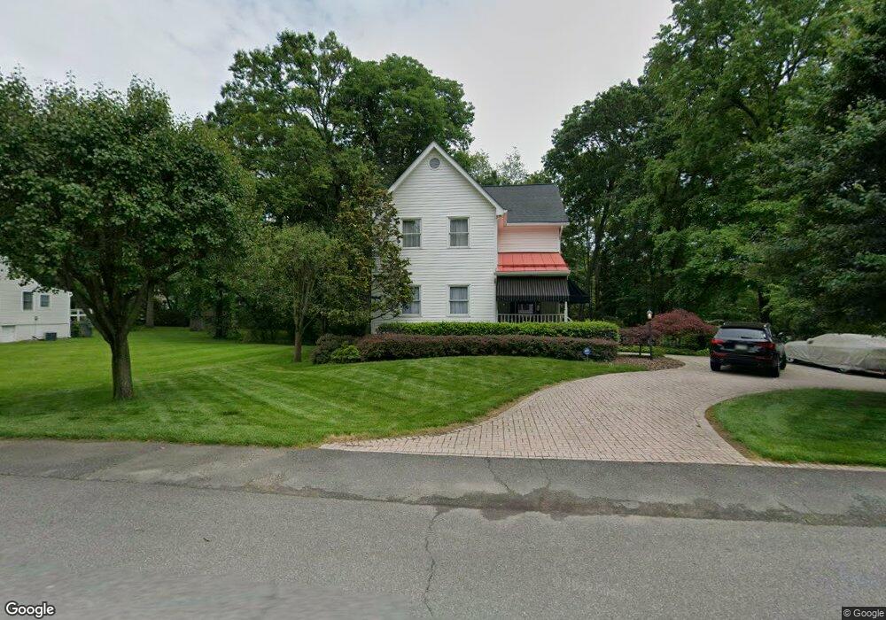 9329 Old Burke Lake Rd, Burke, VA 22015 - photo 1