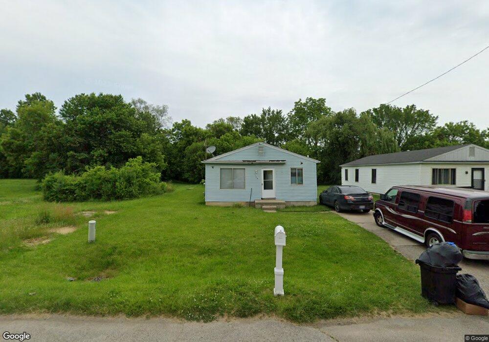 1139 Holtslander Ave, Flint, MI 48505 - photo 1