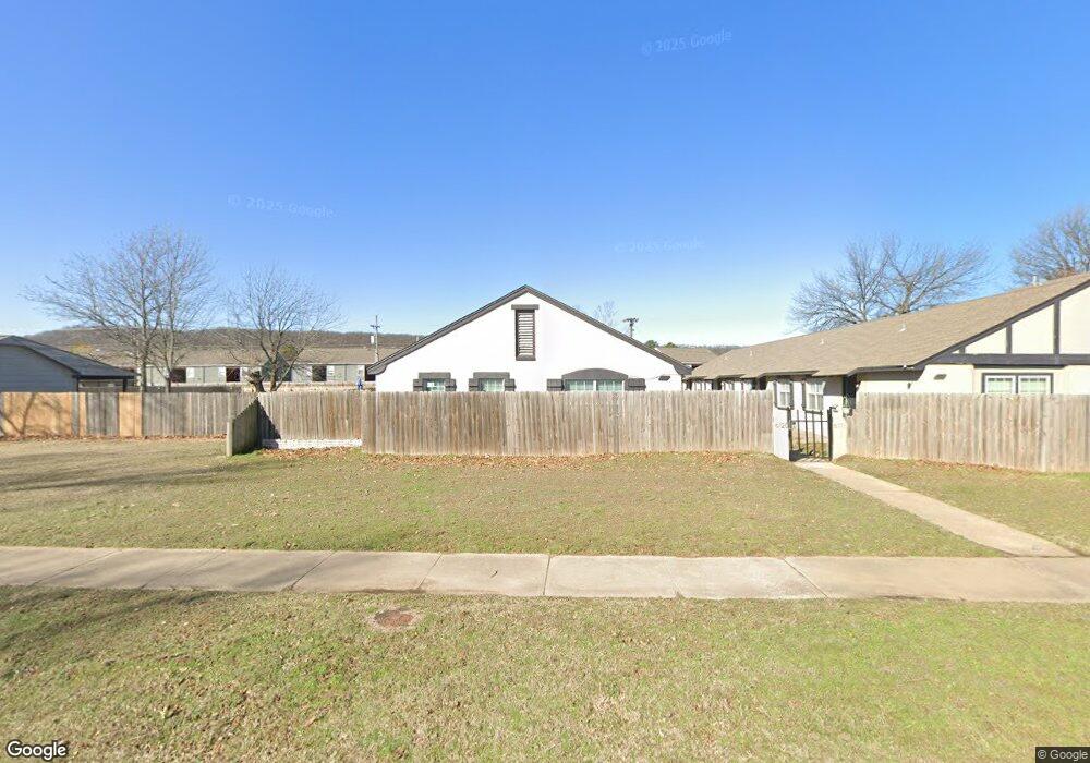 6120 S Madison Plaza, Tulsa, OK 74136 - photo 1