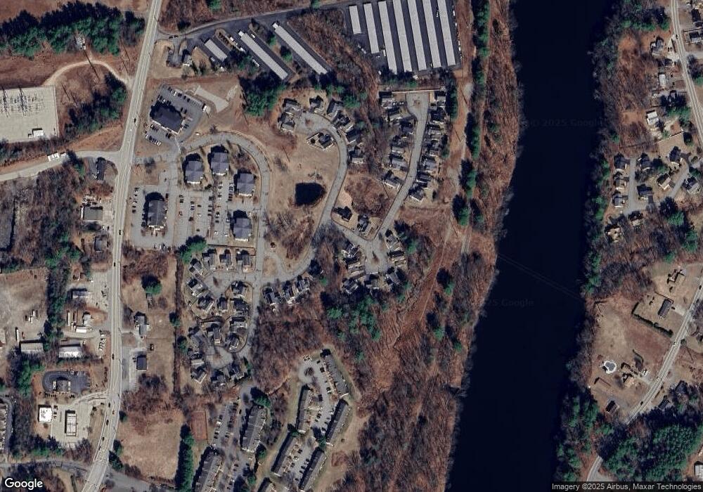 3 Kinsman Ln, MerriMacK, NH 03054 - photo 1