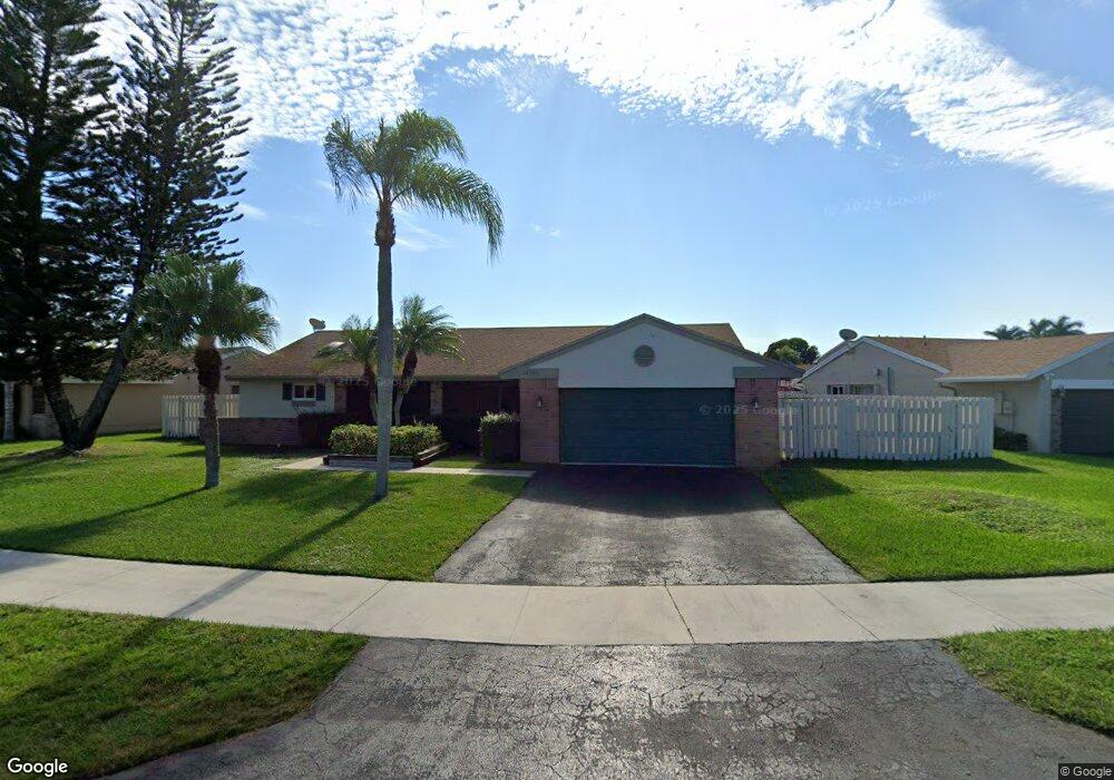 14720 Highland Spring Ct, Davie, FL 33325 - photo 1
