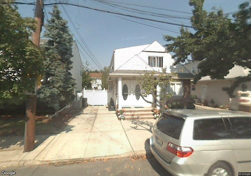 18 Norcroft Rd, Jersey City, NJ 07305 - photo 1