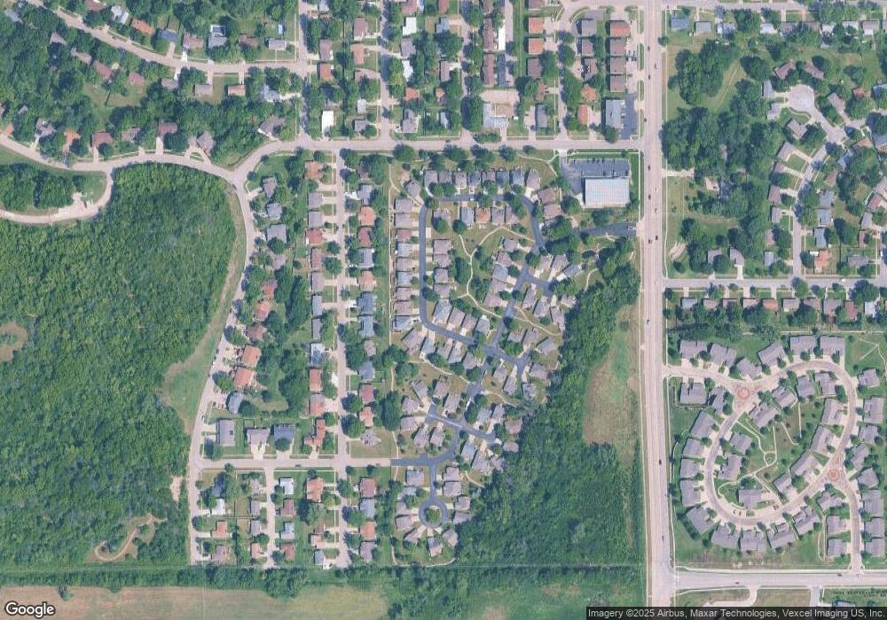 3586 SW Willow Brook Ln, Topeka, KS 66614 - photo 1