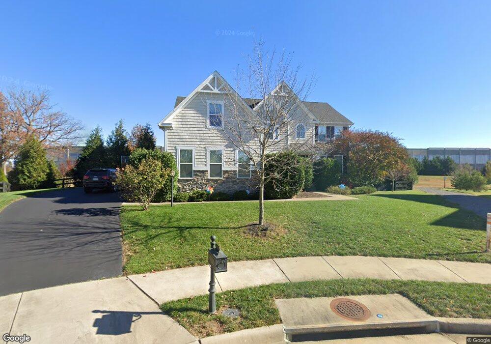 41639 Ramblin Ct, Ashburn, VA 20148 - photo 1