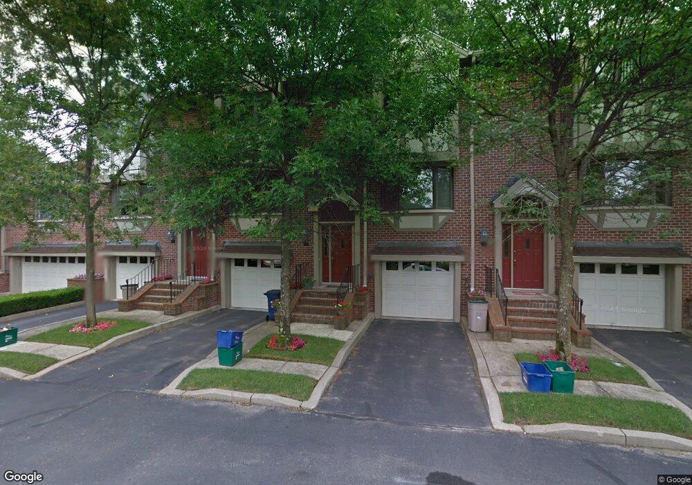 203 Dean Ridge Ct unit 2, Cranston, RI 02920 - photo 1