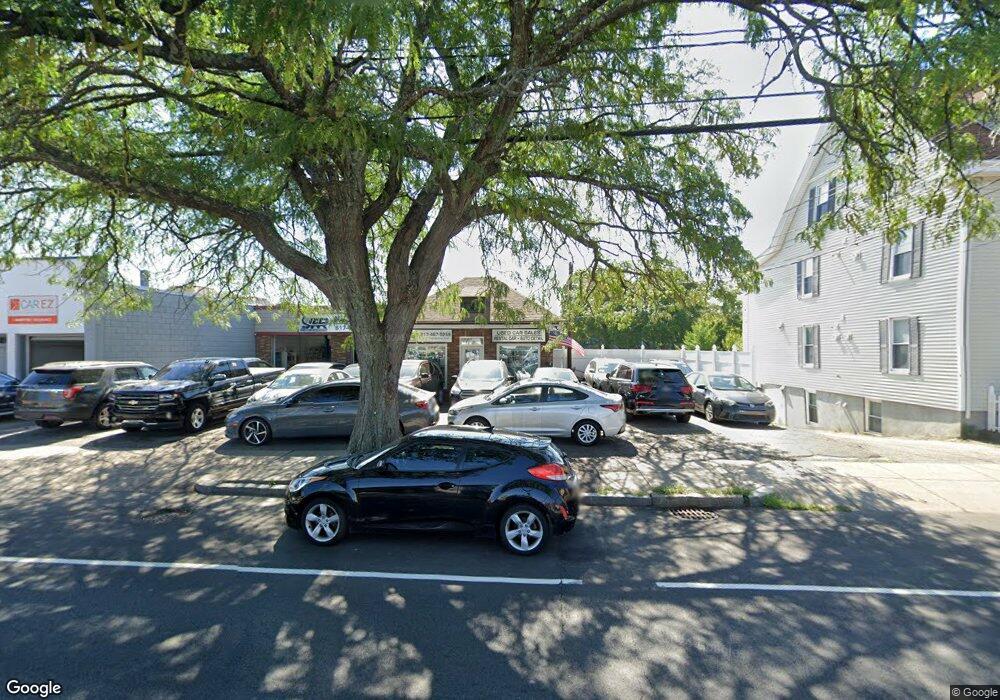 454 Watertown St, Newtonville, MA 02460 - photo 1