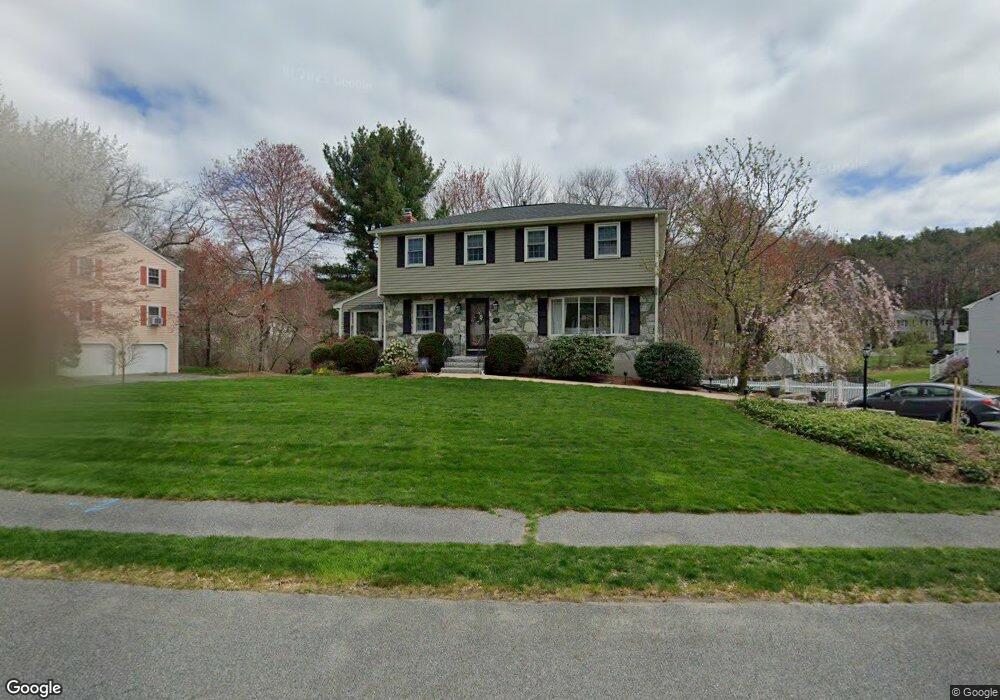 14 Bacon Rd, Framingham, MA 01701 - photo 1