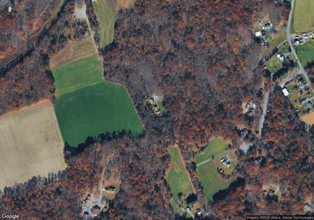 8740 Rextown Rd, Slatington, PA 18080 - photo 1