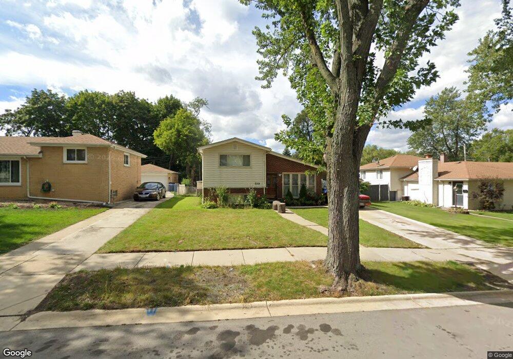 720 N Craig Place, Addison, IL 60101 - photo 1