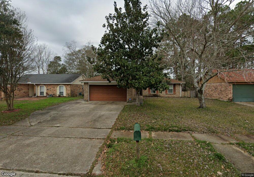 120 Trafalgar Square Other, Slidell, LA 70461 - photo 1