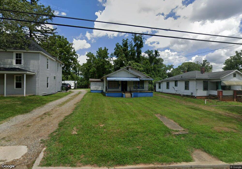 954 W Chapel Rd, Asheville, NC 28803 - photo 1