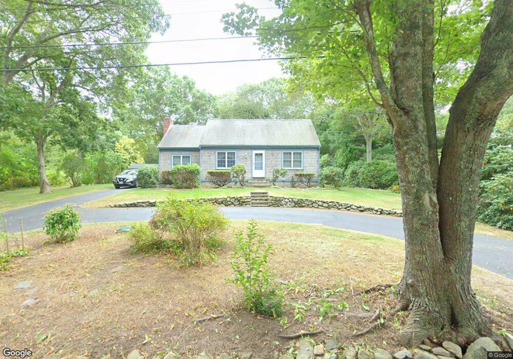 25 Pitch Pine Ln, East Falmouth, MA 02536 - photo 1