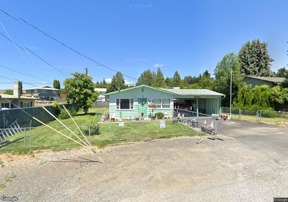 1825 Carl St NE, East Wenatchee, WA 98802 - photo 1