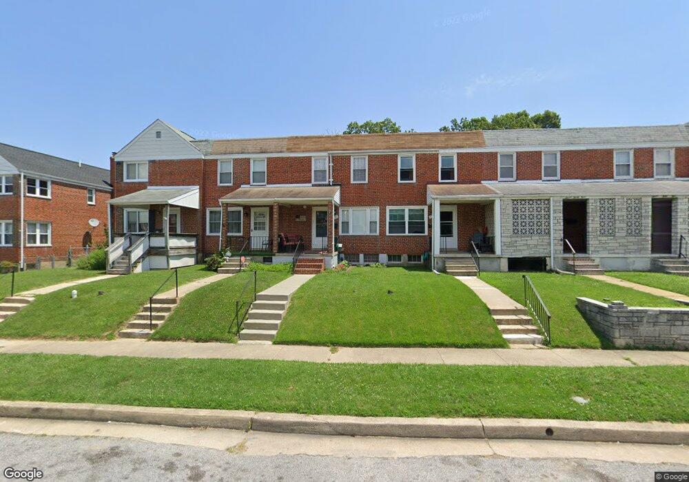 729 Aldworth Rd, Dundalk, MD 21222 - photo 1