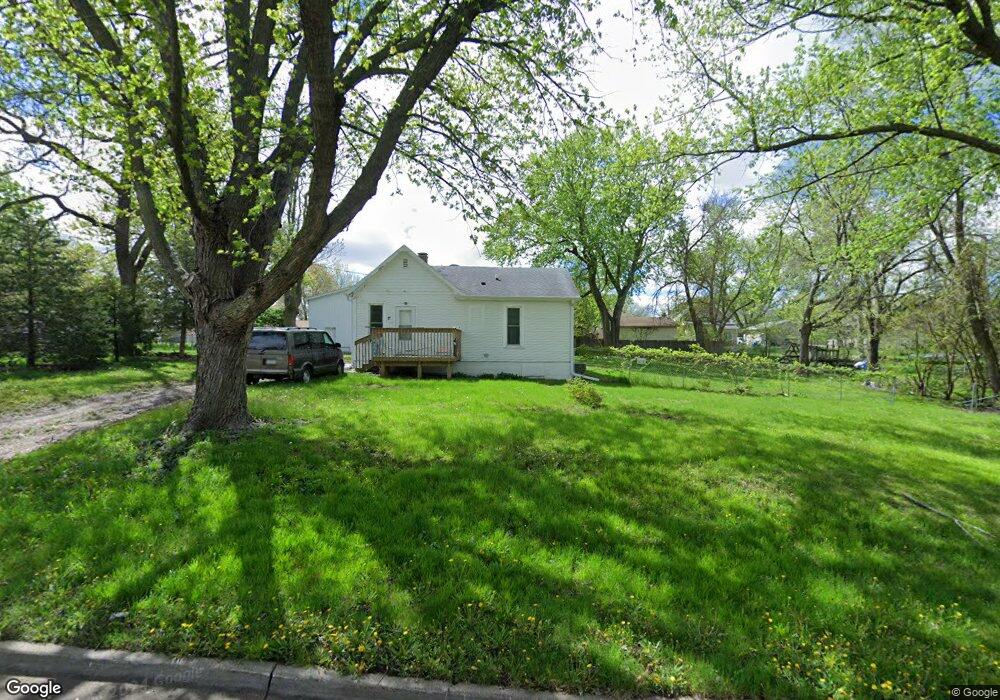 17 Hart Ave, Des Moines, IA 50315 - photo 1