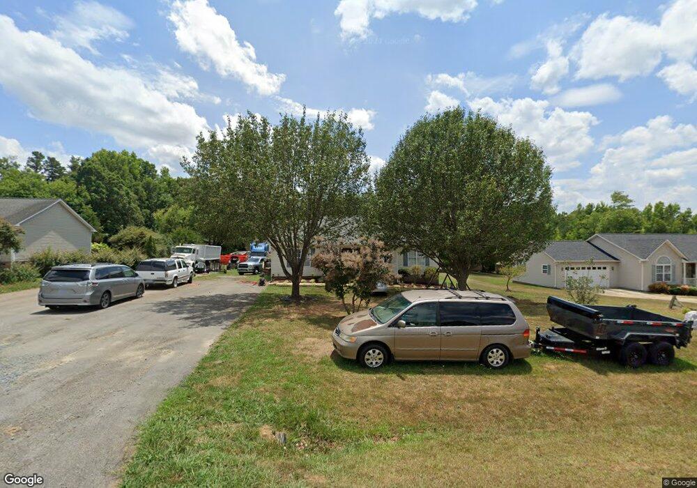 3550 Marathon Dr, Asheboro, NC 27205 - photo 1