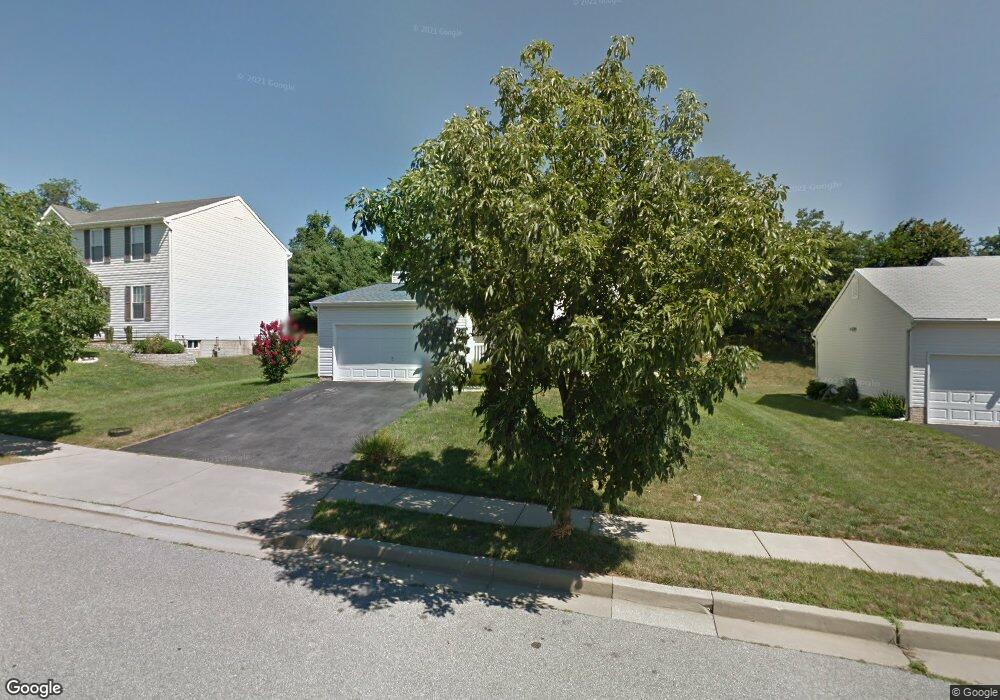 610 Cinnamon Tree Ct, Catonsville, MD 21228 - photo 1