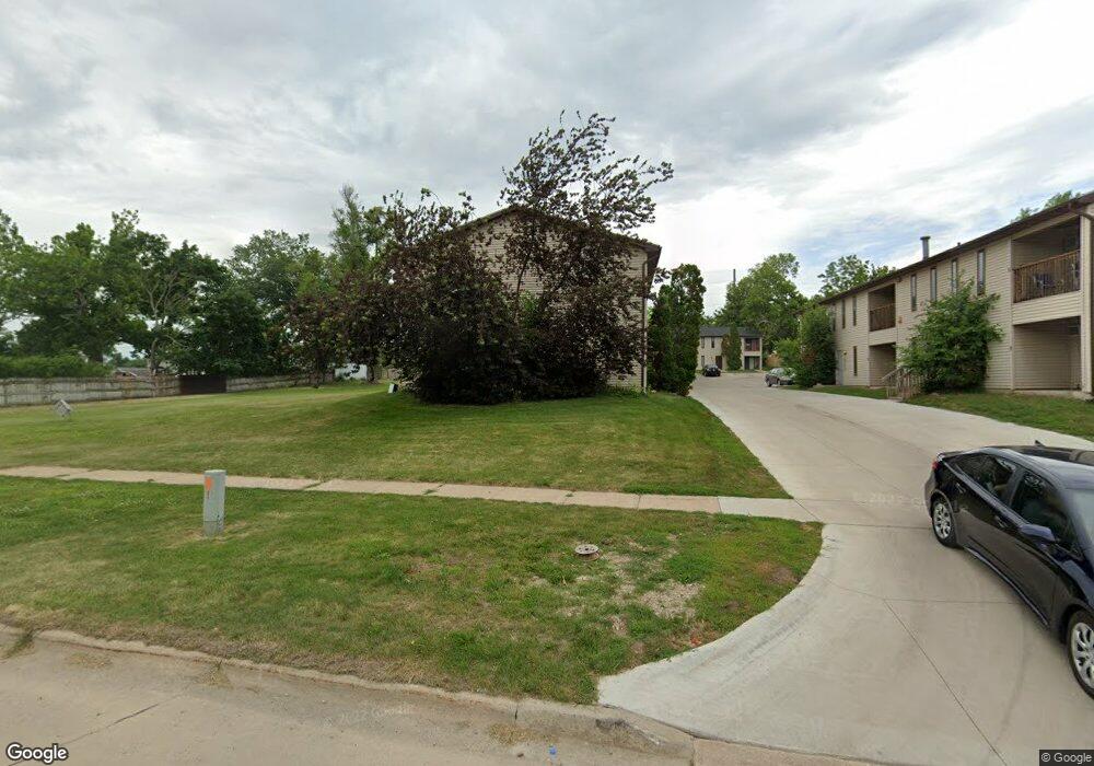 2122 Rockford Rd SW unit 3, Cedar Rapids, IA 52404 - photo 1