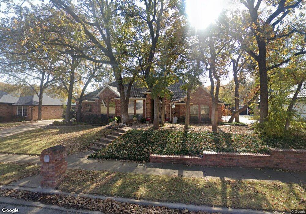 1404 Briar Dr, Bedford, TX 76022 - photo 1