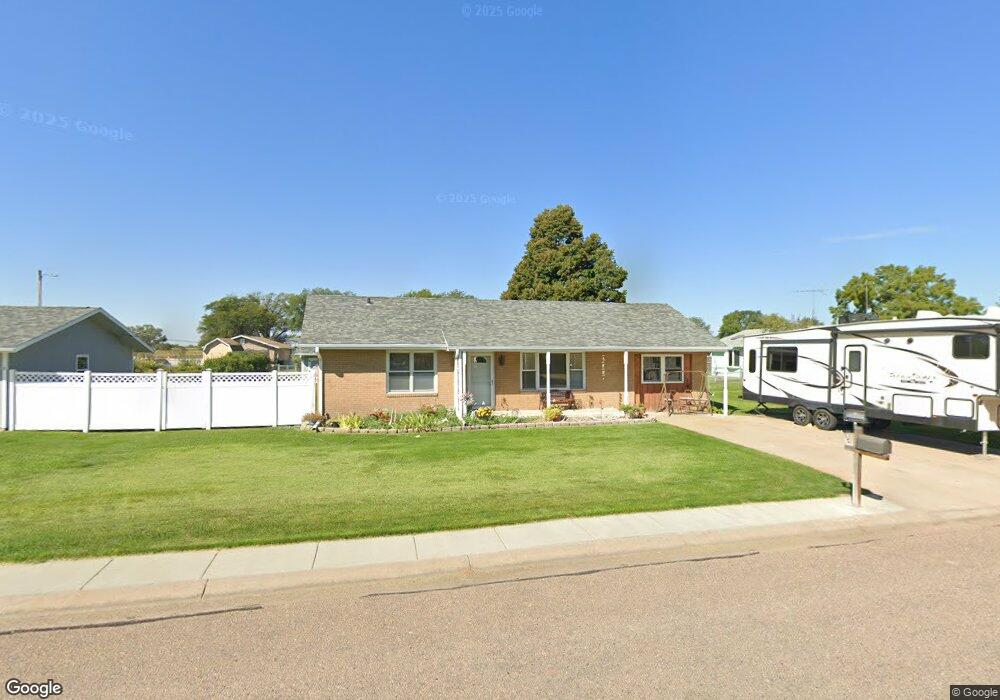 2802 Reigan Rd, North Platte, NE 69101 - photo 1